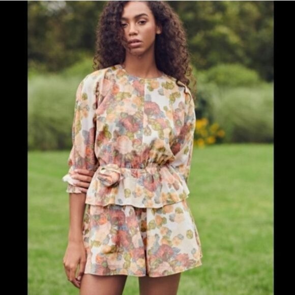 SOMETHING NAVY Printed Rose Ruffle Romper - Picture 1 of 11
